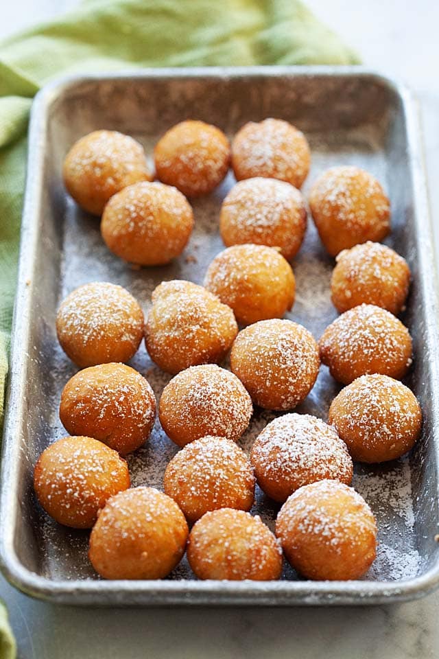 Sweet potato balls, ready to serve.