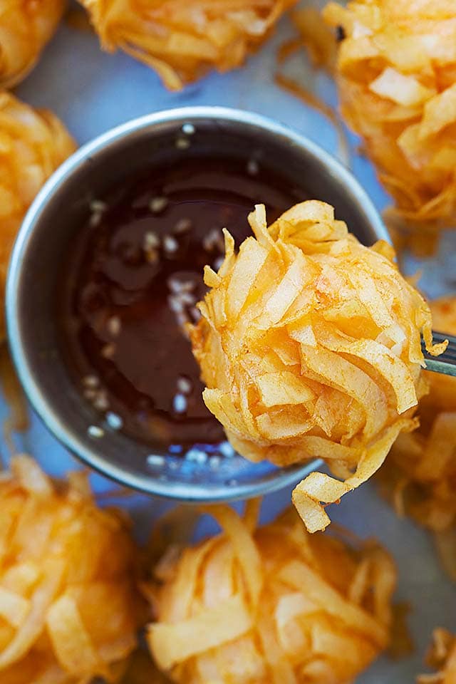 Shrimp balls is a Chinese/Cantonese dim sum appetizer.