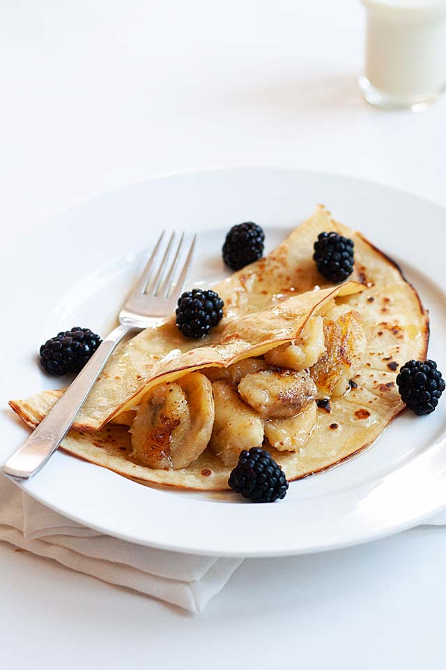 Easy banana pancake recipe made of all purpose flour, eggs, milk and bananas. 