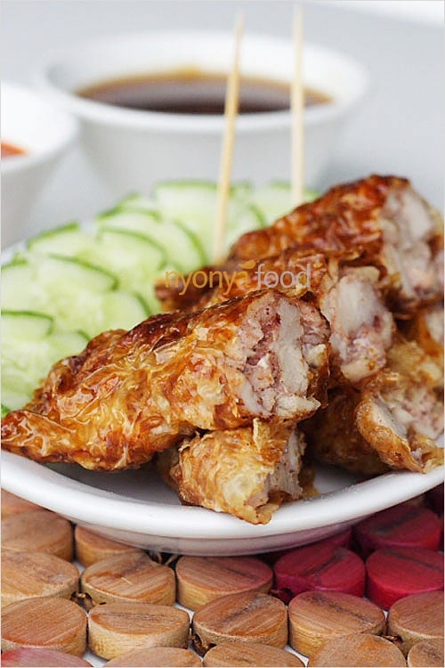 Five Spice Pork Rolls or Loh bak, a Malaysian recipe with 5-spice marinated pork wrapped with bean curd skin and deep-fried. So yummy | www.666630.xyz