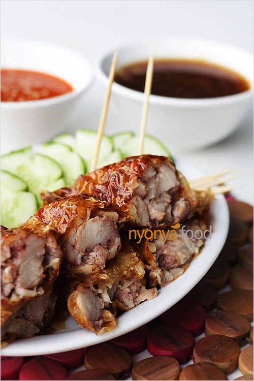 Five Spice Pork Rolls or Loh bak, a Malaysian recipe with 5-spice marinated pork wrapped with bean curd skin and deep-fried. So yummy | www.666630.xyz