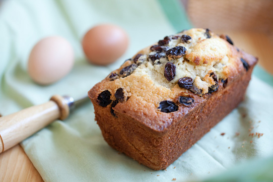 Raisin Butter Cake, rich, buttery, and so yummy! | www.666630.xyz