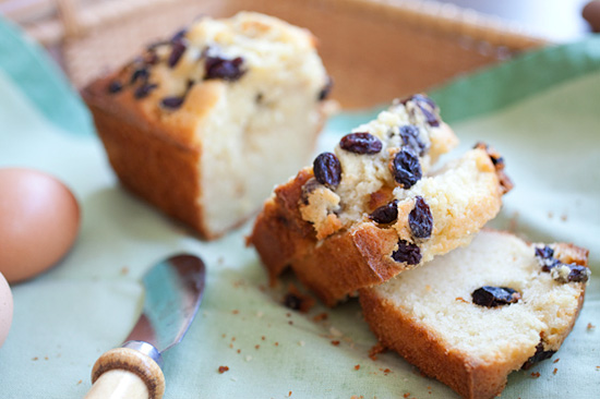 Raisin Butter Cake, rich, buttery, and so yummy! | www.666630.xyz