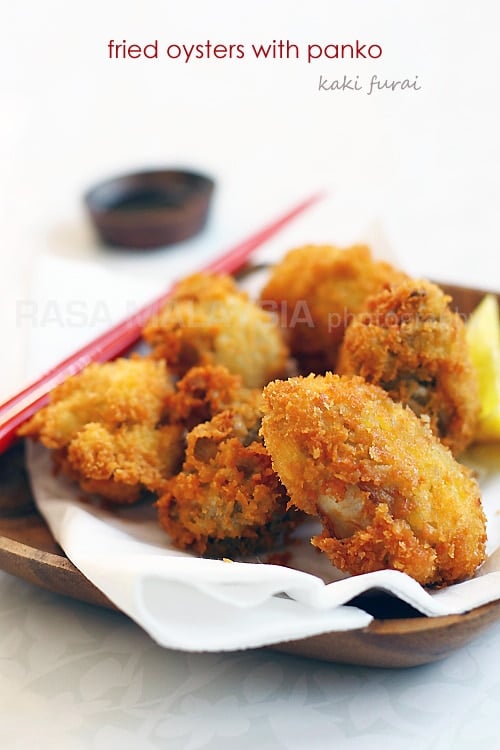 Fried Oysters with Panko (Kaki Furai/Kaki Fry) recipe - Everyone loves panko, or Japanese bread crumb, that gives fried foods an airy, light, and super crispy coating. | www.666630.xyz