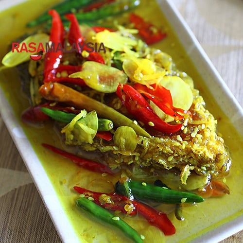 Nyonya Acar Fish