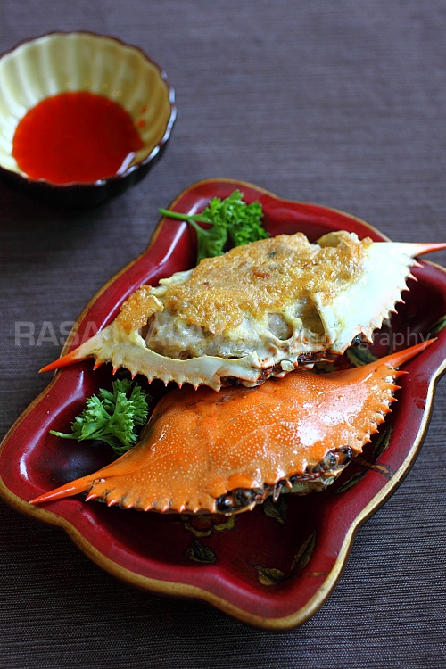 Stuffed crab or poo cha is a delicious crab dish where the crab shell is stuffed with the filling of crab and ground pork. Stuffed crab poo cha is great! | www.666630.xyz