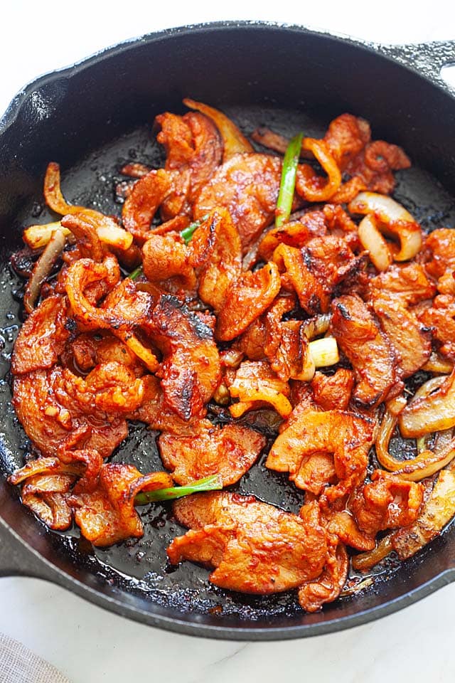 Bulgogi in a cast-iron skillet.