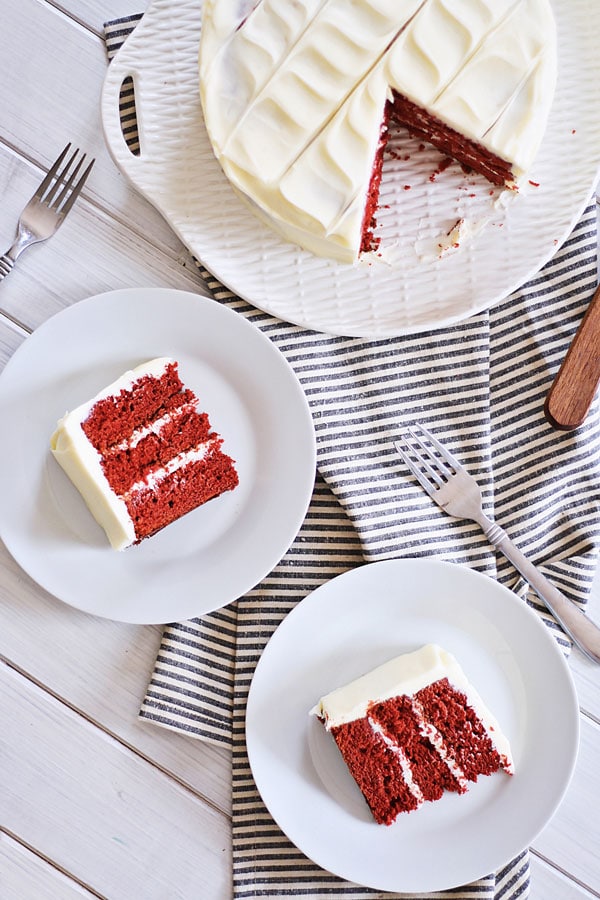 Top down view of easy and quick delicious red velvet cake made with cream cheese frosting.