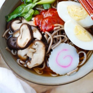 Spicy Sriracha Soba Noodle Soup