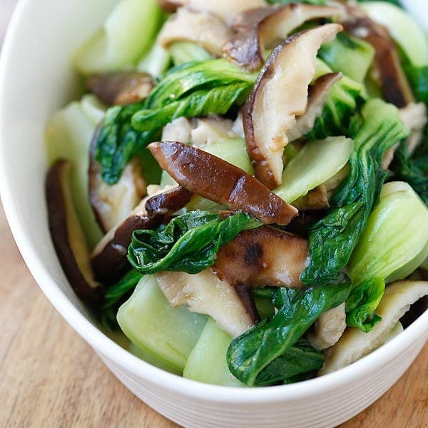 garlic mushroom bok choy