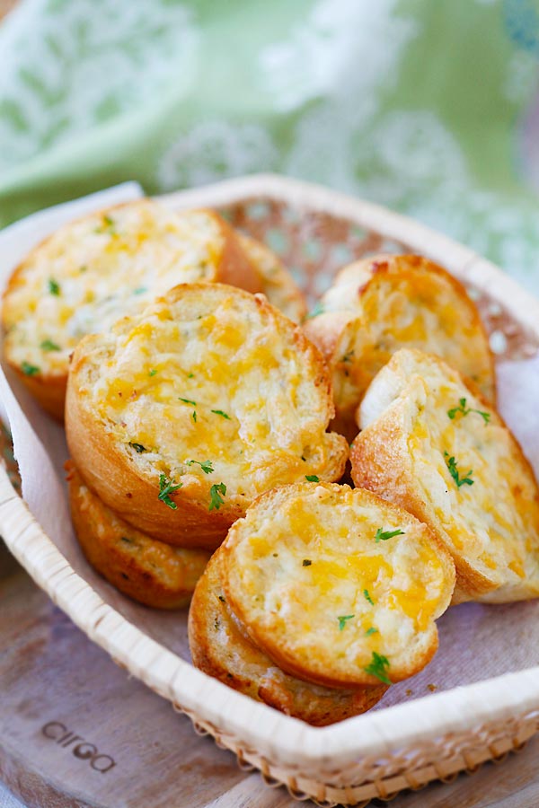 Easy buttery Texas Toast with three-cheese topping served in a basket.