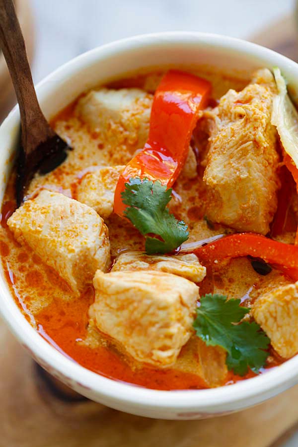 Creamy Thai coconut chicken soup.