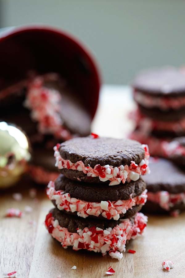 Easy and quick chocolate candy cane holiday biscuits recipe.