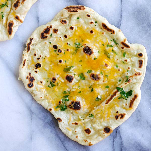 Cheesy Garlic Naan