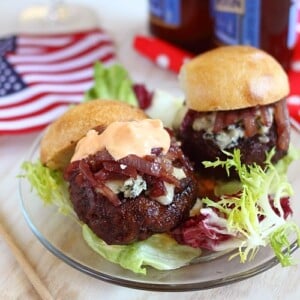 Cabernet and Gorgonzola Burger Sliders