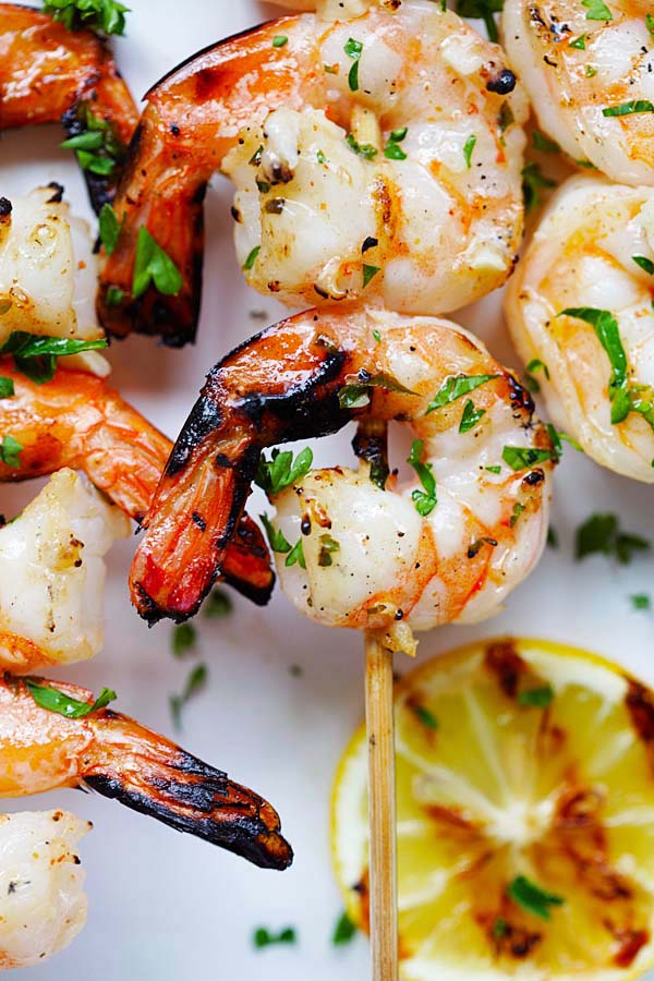 Shrimp kabobs marinade with garlic butter.