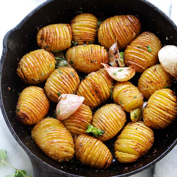 Garlic Butter Hasselback Potatoes