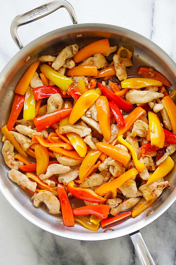 Sauteed Sweet Pepper Chicken in skillet.