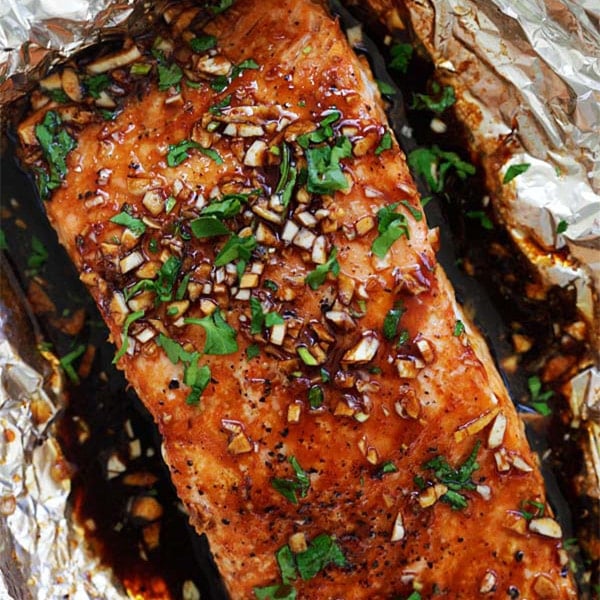 Garlic Sriracha Salmon