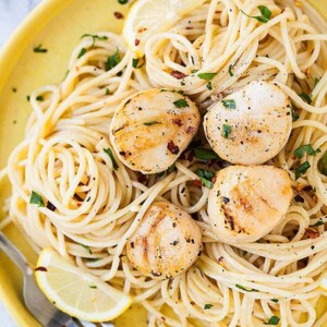 Scallop pasta