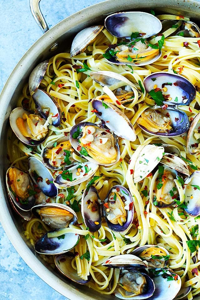 Spicy clam pasta.