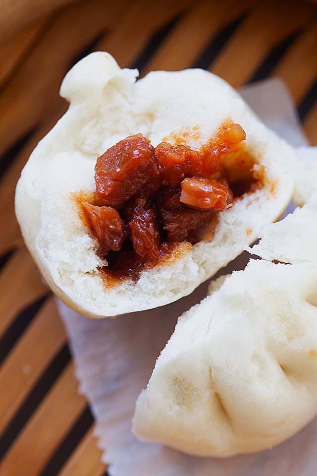 Char sui bao in a steamer.