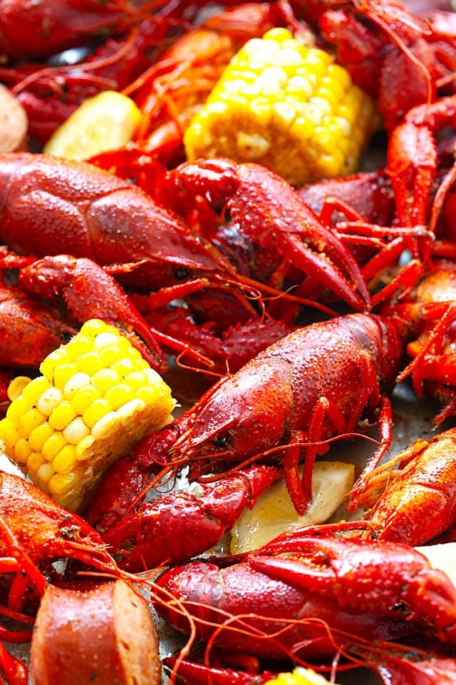 Cooked crawfish in Cajun crawfish boil.