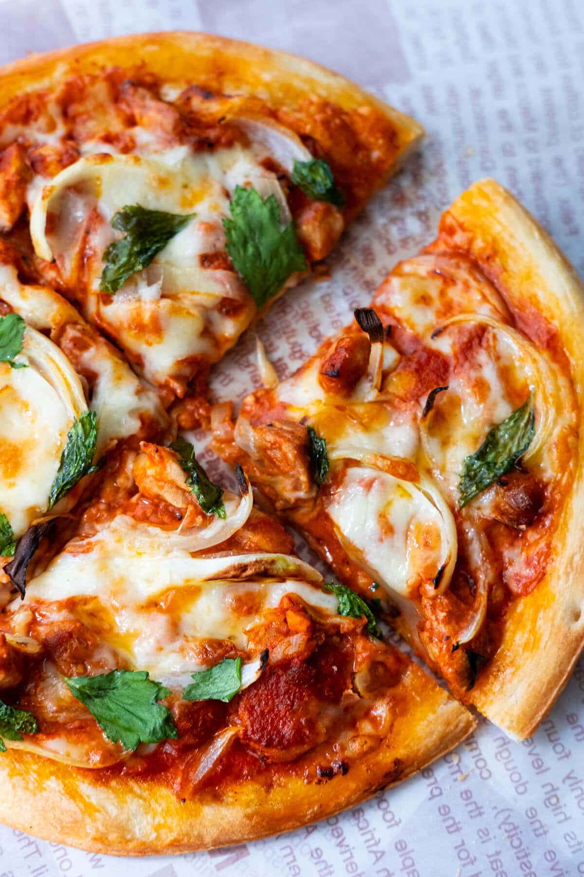 Indian chicken tikka masala pizza recipe.