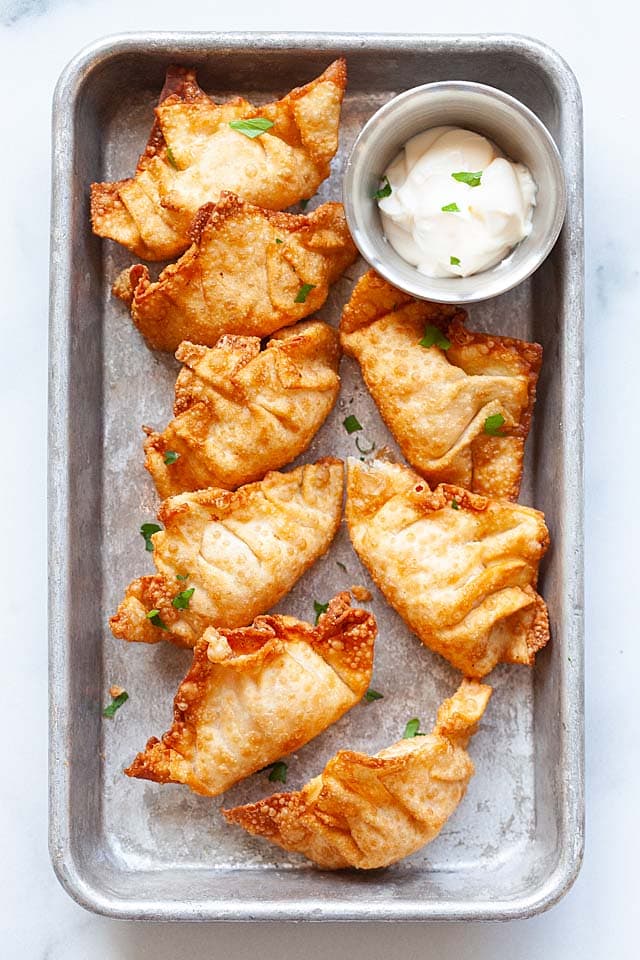 Crispy shrimp wontons, ready to serve.