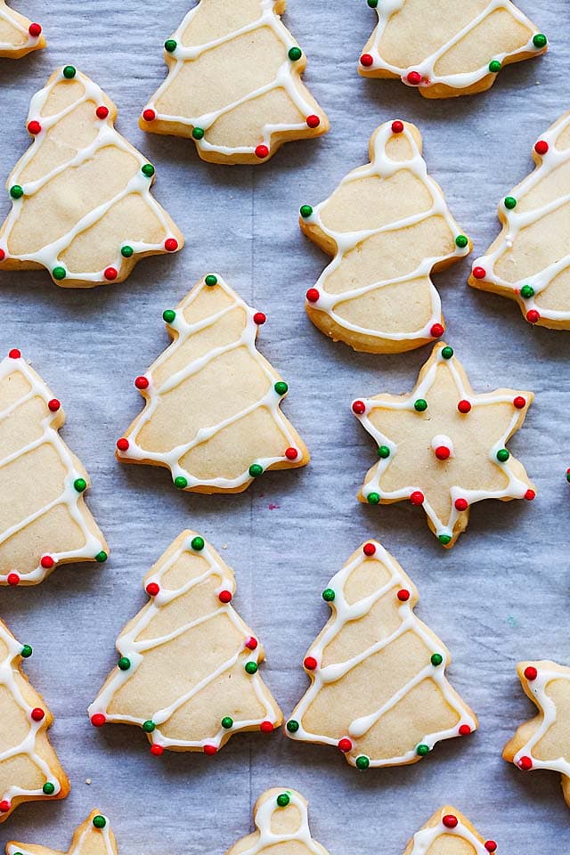 Sugar cookie recipe made of butter, sugar, all-purpose flour, egg, milk and salt.