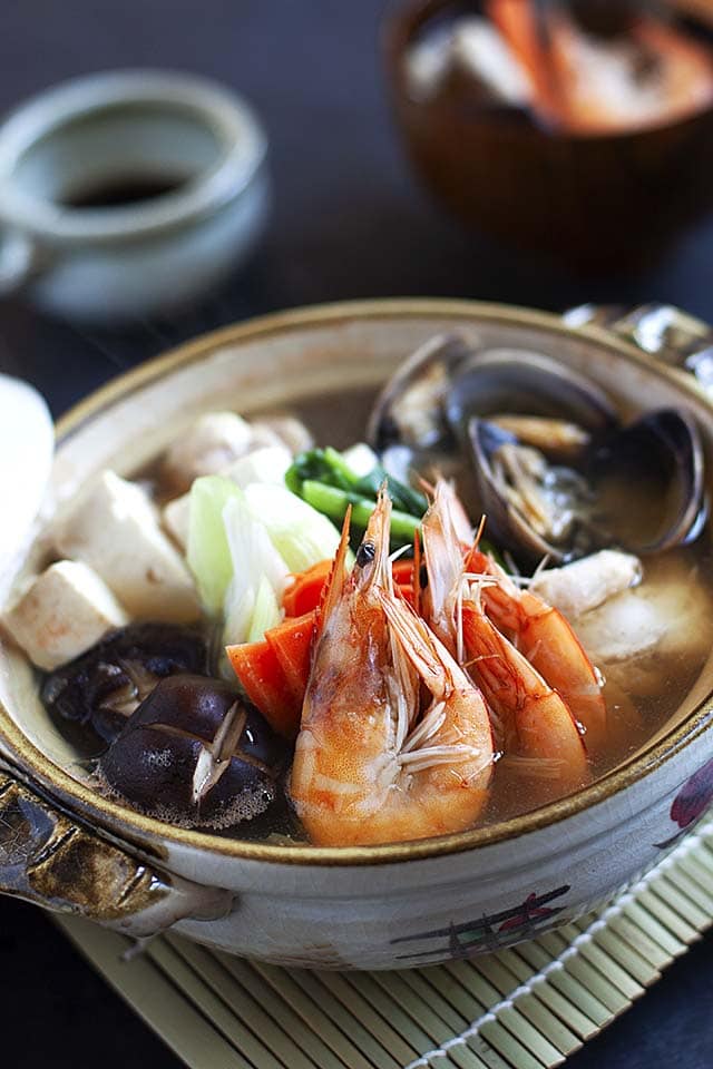 Nabe in a nabe pot, ready to serve.