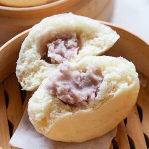 Taro bun.