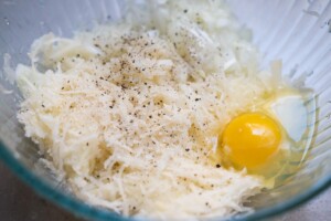 rinse and drain grated potatoes to make potato pancakes