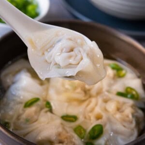 Chicken wonton soup