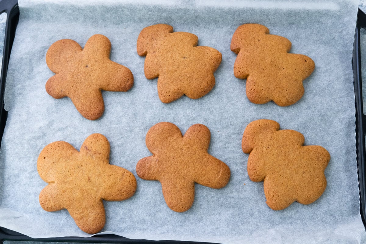 Gingerbread cookies on a baking sheet.